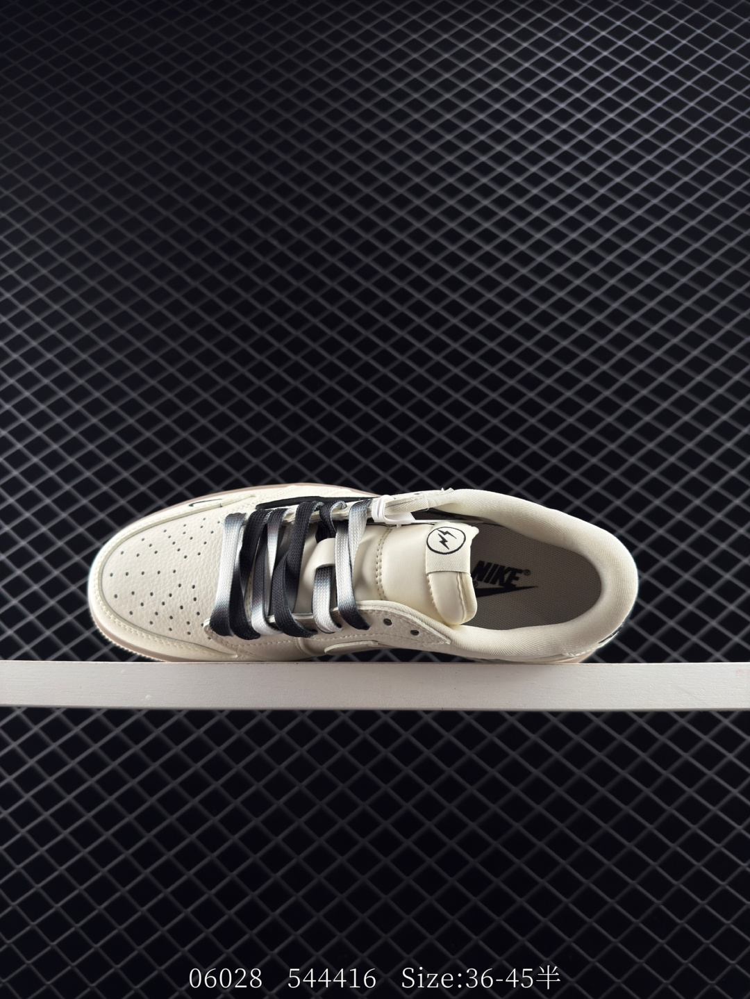 Travis Scott x Air Jordan 1 ” Reverse Mocha “